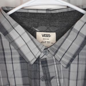 Van's casual button down